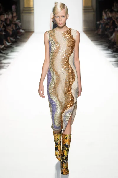 Look 61